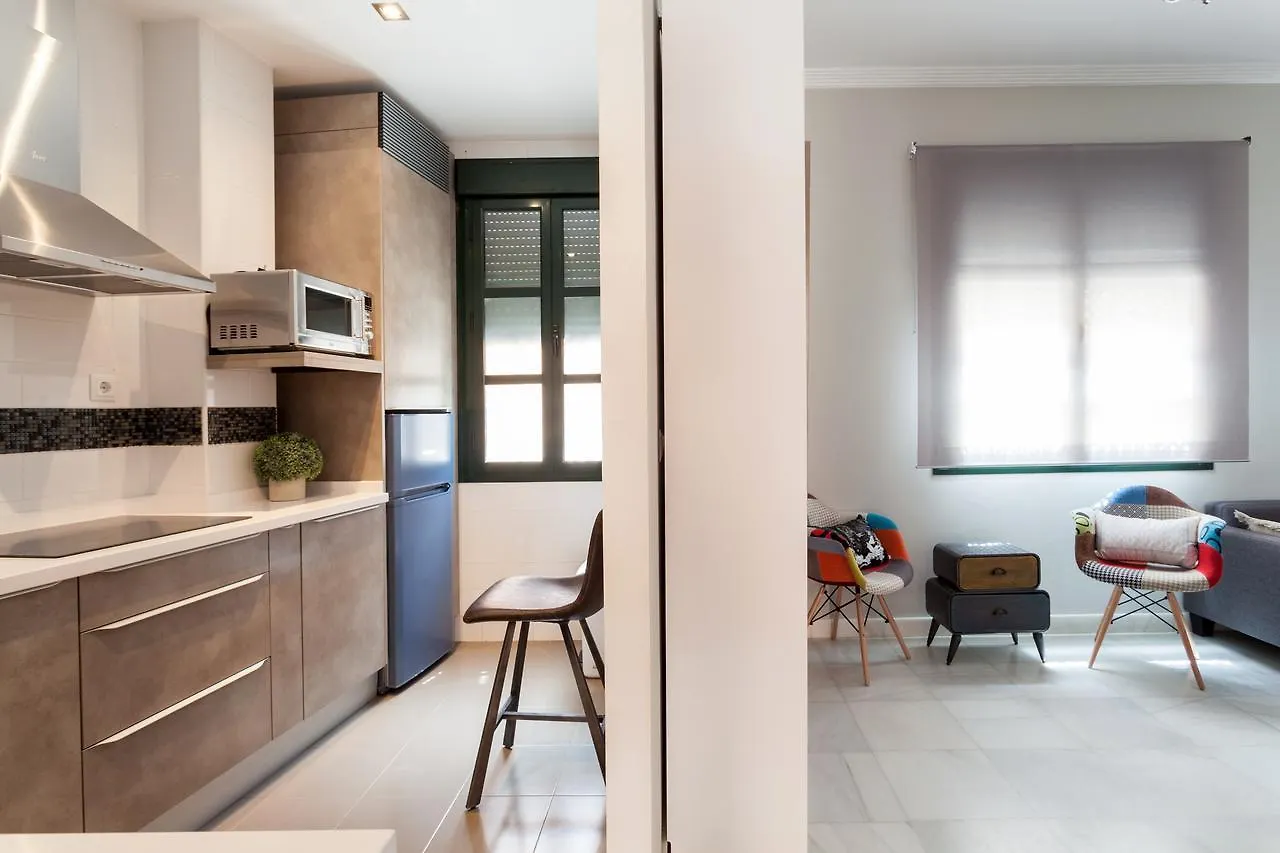 Dream Apartments Calle Zaragoza Siviglia 0*,  Spagna
